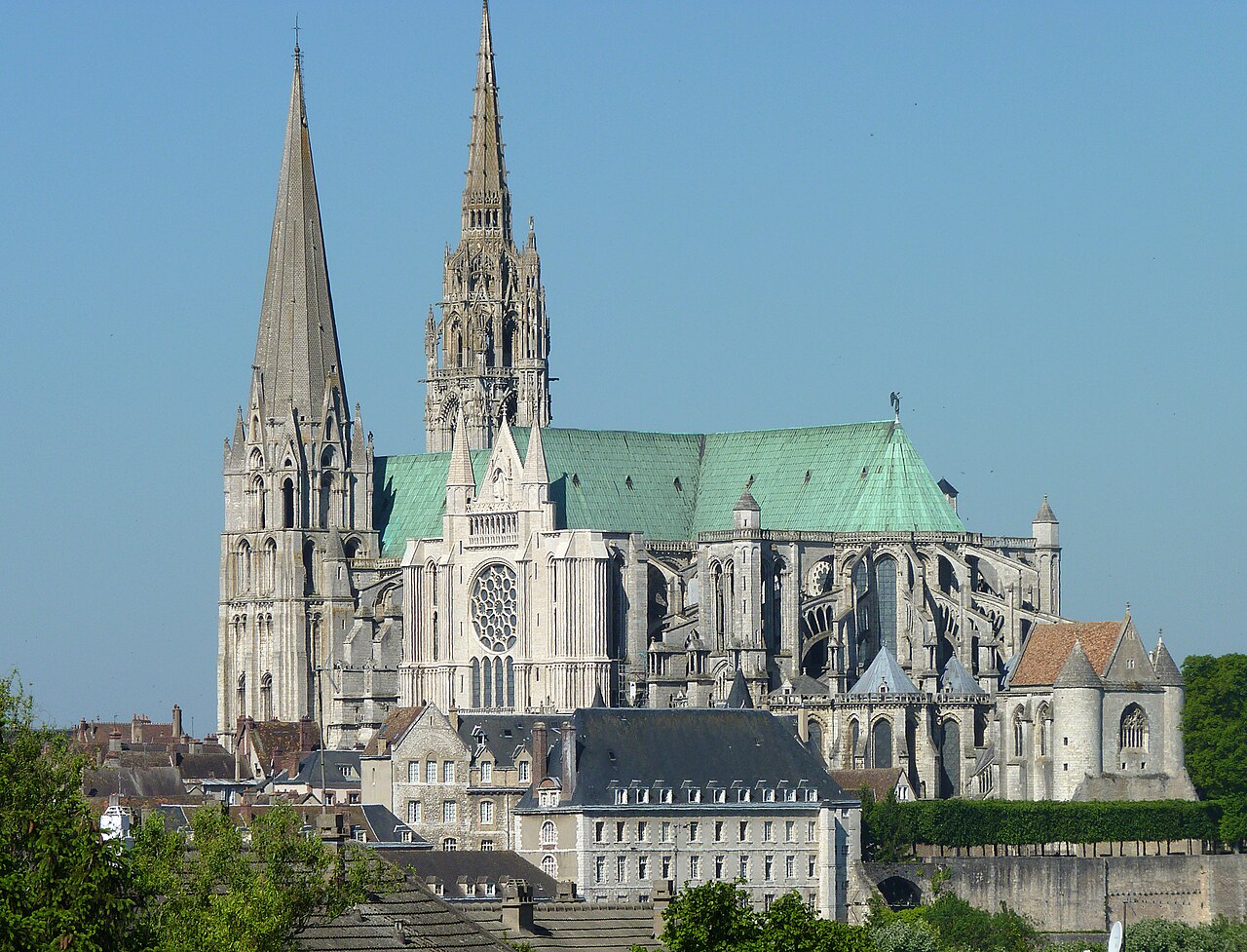 Chartres Cathedral, High Gothic - view from south-east